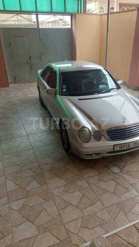 Mercedes E 220 2000, 314,000 km - 2.2 л - Bakı