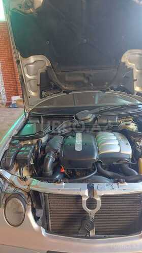 Mercedes E 220 2000, 314,000 km - 2.2 л - Bakı