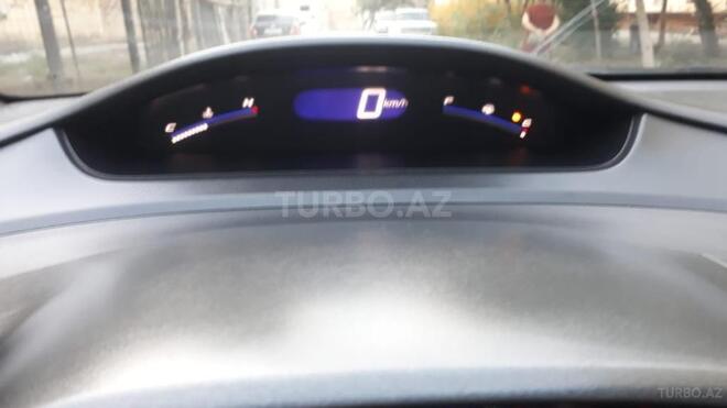 Honda Civic 2009, 292,900 km - 1.8 l - Bakı