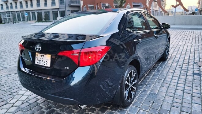 Toyota Corolla 2017, 16,900 km - 1.8 l - Bakı