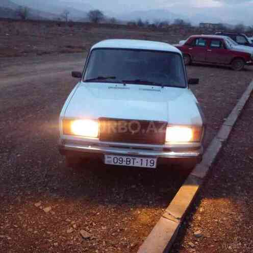 LADA (VAZ) 2107 2004, 12,150 km - 1.6 l - Horadiz