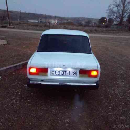 LADA (VAZ) 2107 2004, 12,150 km - 1.6 l - Horadiz