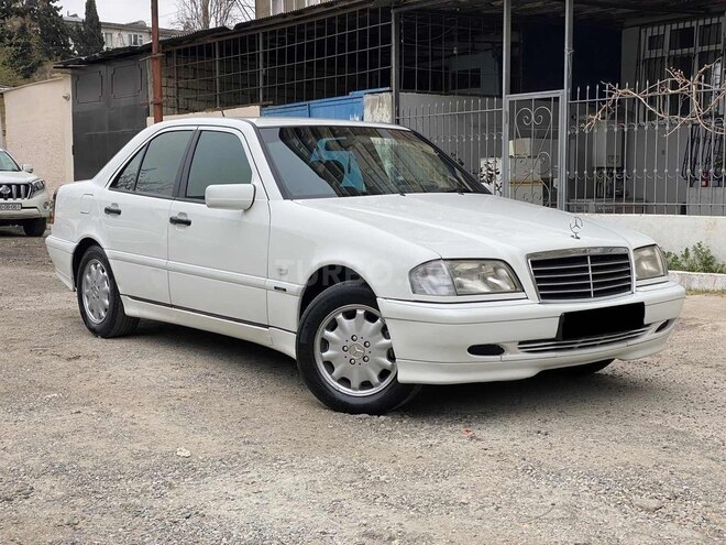 Mercedes C 220 1999, 255,000 km - 2.2 л - Bakı