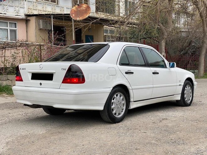 Mercedes C 220 1999, 255,000 km - 2.2 л - Bakı