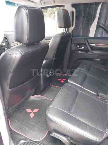 Mitsubishi Pajero 2008, 185,000 km - 3.0 л - Bakı
