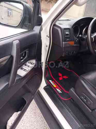 Mitsubishi Pajero 2008, 185,000 km - 3.0 л - Bakı