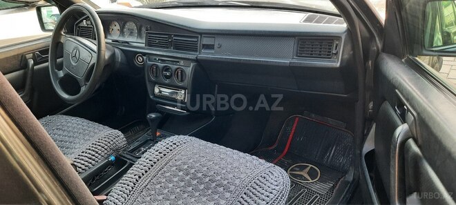 Mercedes 190 1992, 195,000 km - 1.8 l - Bakı
