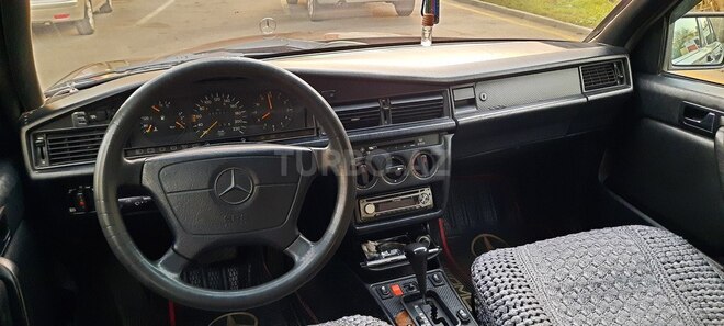 Mercedes 190 1992, 195,000 km - 1.8 l - Bakı
