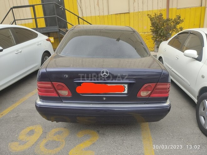 Mercedes E 240 1998, 411,362 km - 2.4 л - Bakı