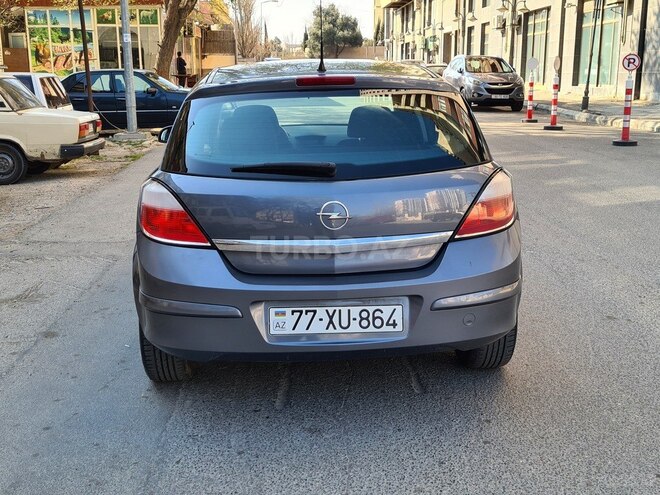 Opel Astra 2006, 131,200 km - 1.4 l - Bakı