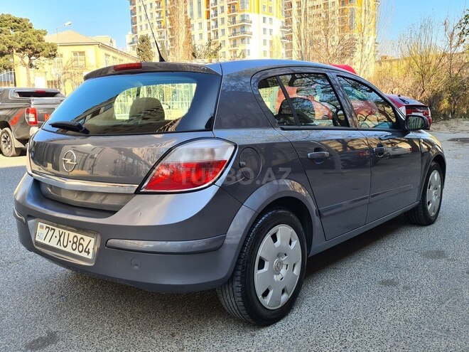 Opel Astra 2006, 131,200 km - 1.4 l - Bakı
