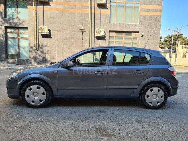 Opel Astra 2006, 131,200 km - 1.4 l - Bakı