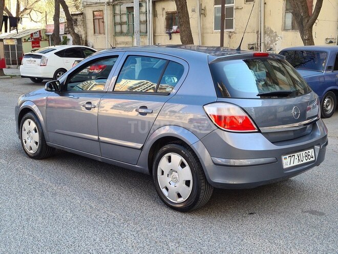Opel Astra 2006, 131,200 km - 1.4 l - Bakı
