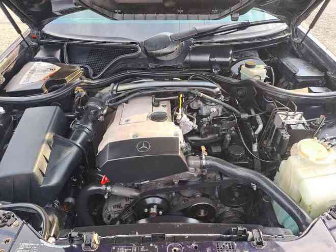 Mercedes E 200 1998, 422,000 km - 2.0 l - Gəncə