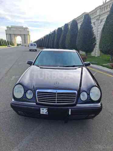 Mercedes E 200 1998, 422,000 km - 2.0 l - Gəncə