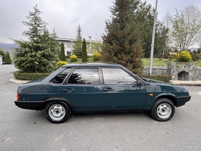 LADA (VAZ) 21099 2000, 250,000 km - 1.5 л - Zaqatala