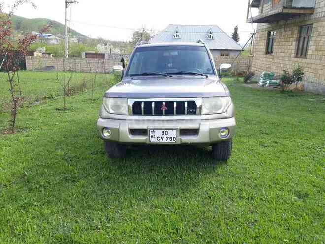 Mitsubishi Pajero io 1998, 296,373 km - 1.8 л - Şəki