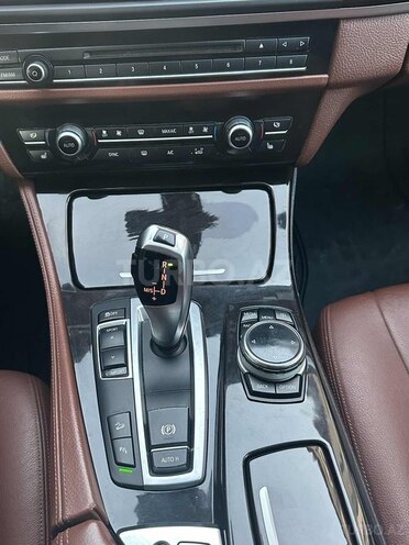 BMW 528 2014, 207,000 km - 2.0 l - Bakı