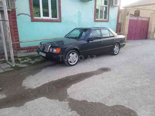 Mercedes E 230 1986, 265,809 km - 2.3 л - Bakı