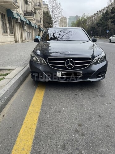 Mercedes E 220 2014, 301,075 km - 2.2 l - Bakı