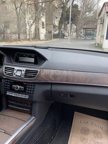 Mercedes E 220 2014, 301,075 km - 2.2 l - Bakı