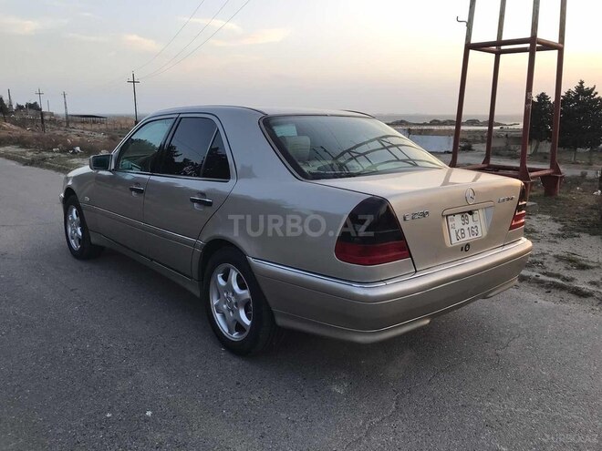 Mercedes C 230 1997, 300,000 km - 2.3 л - Bakı