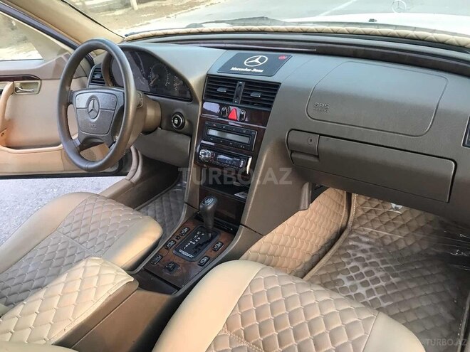 Mercedes C 230 1997, 300,000 km - 2.3 л - Bakı