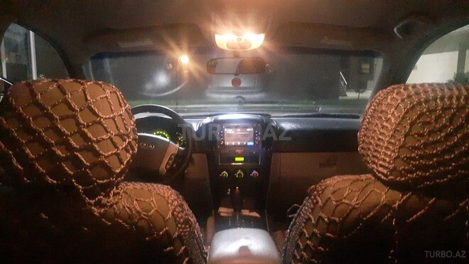 Kia Sorento 2007, 290,000 km - 3.3 л - Saatlı
