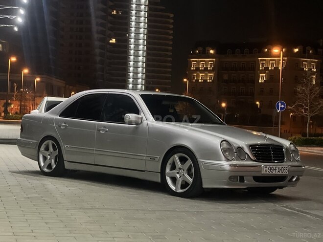 Mercedes E 280 2000, 217,776 km - 2.8 л - Bakı