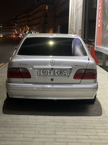 Mercedes E 280 2000, 217,776 km - 2.8 л - Bakı
