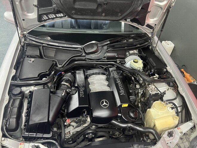 Mercedes E 280 2000, 217,776 km - 2.8 л - Bakı