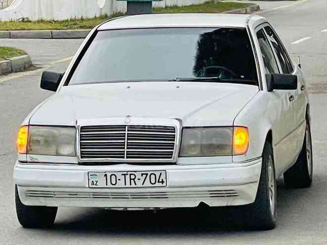 Mercedes E 220 1990, 100,000 km - 2.2 l - Bakı