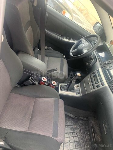 Toyota Corolla 2006, 235,123 km - 1.4 l - Bakı