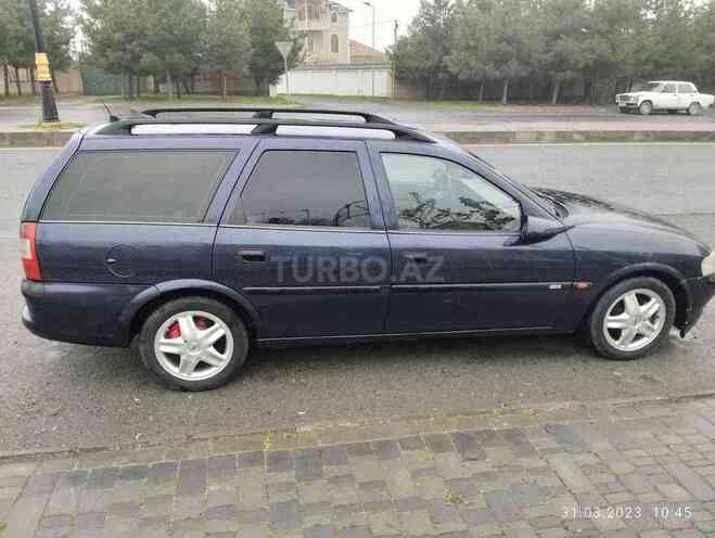 Opel Vectra 1998, 341,000 km - 1.6 l - Qəbələ