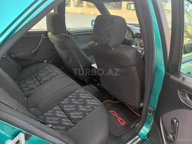 Mercedes C 180 1998, 260,000 km - 1.8 l - Sumqayıt