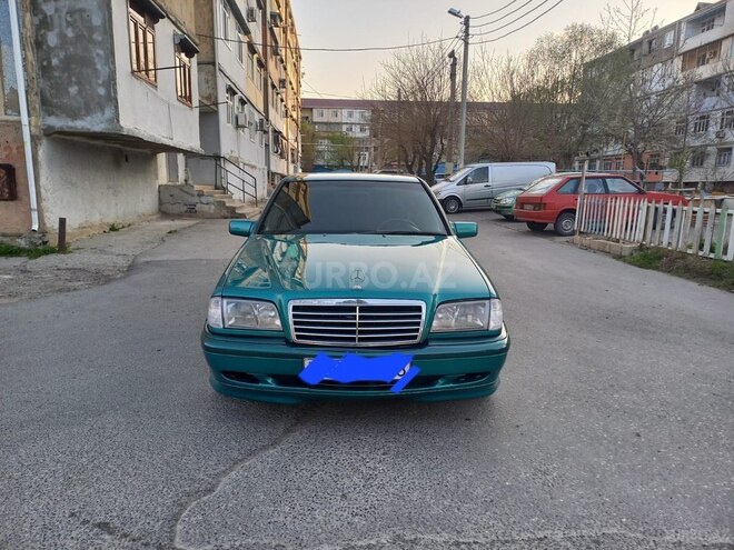 Mercedes C 180 1998, 260,000 km - 1.8 l - Sumqayıt