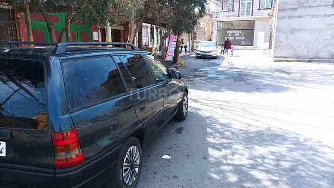 Opel Astra 1995, 236,542 km - 1.8 л - Bakı