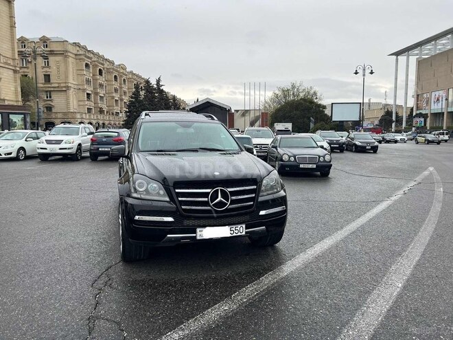 Mercedes GL 500 2010, 204,800 km - 5.5 l - Bakı