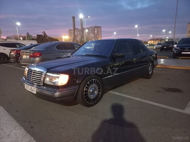 Mercedes E 230 1991, 174,000 km - 2.3 l - Bakı