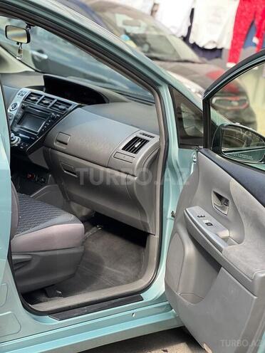Toyota Prius V 2012, 227,769 km - 1.8 l - Bakı