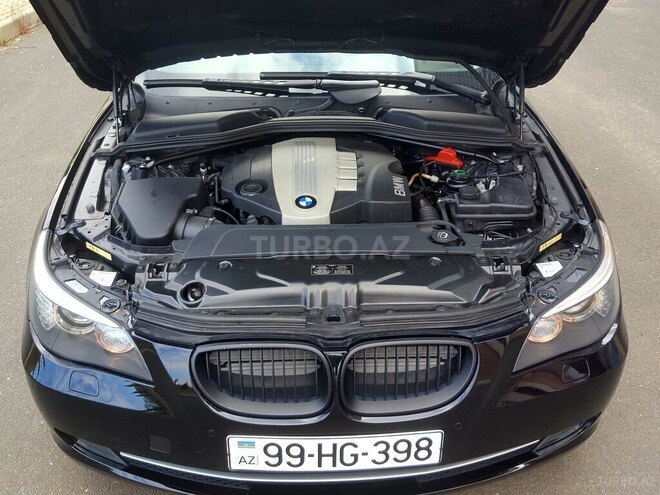 BMW 520 2008, 240,000 km - 2.0 l - Zaqatala