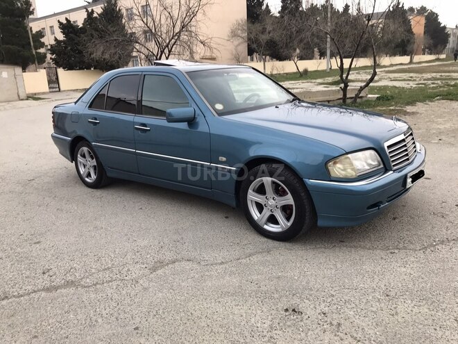 Mercedes C 240 1998, 238,000 km - 2.4 l - Sumqayıt