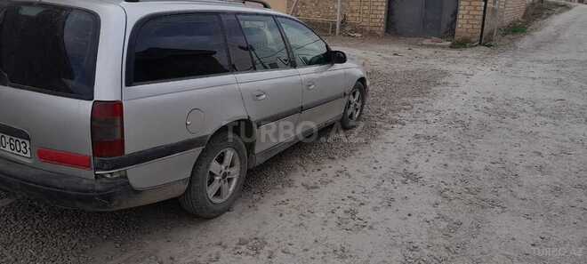 Opel Omega 1999, 362,540 km - 2.0 l - Gəncə