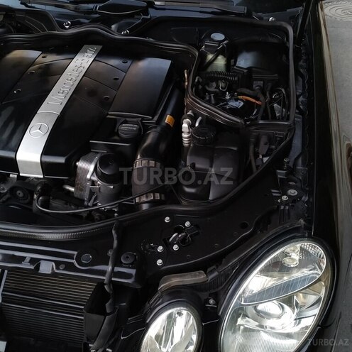 Mercedes E 240 2002, 330,000 km - 2.6 l - Bakı