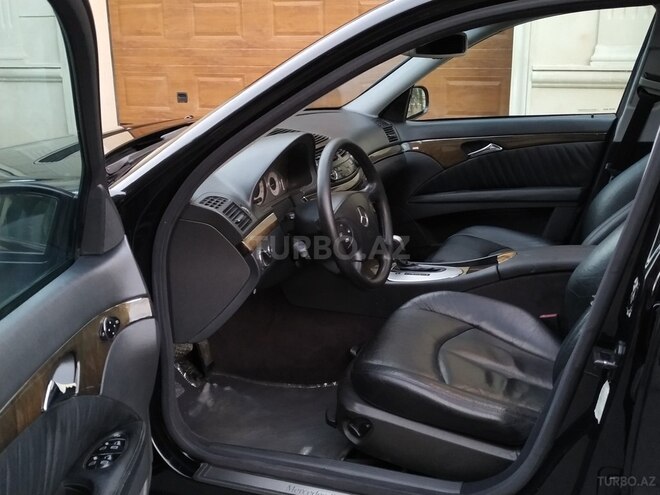 Mercedes E 240 2002, 330,000 km - 2.6 l - Bakı
