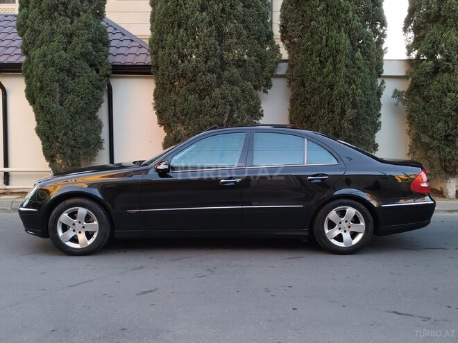 Mercedes E 240 2002, 330,000 km - 2.6 l - Bakı