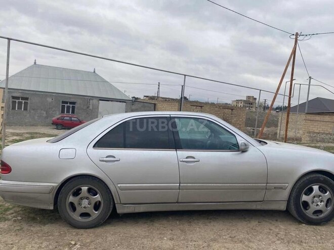 Mercedes E 320 2000, 390,000 km - 3.2 l - Gəncə