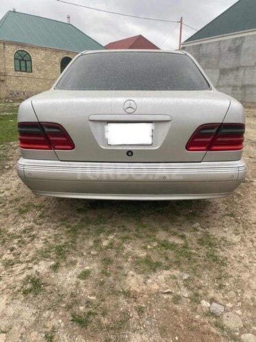 Mercedes E 320 2000, 390,000 km - 3.2 l - Gəncə
