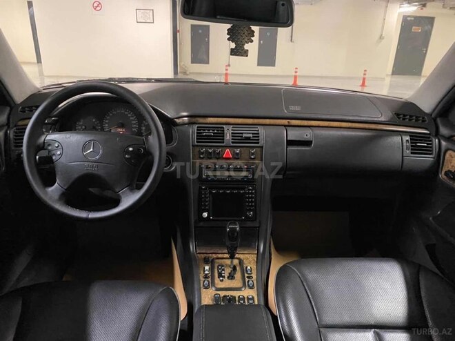 Mercedes E 320 2000, 390,000 km - 3.2 l - Gəncə