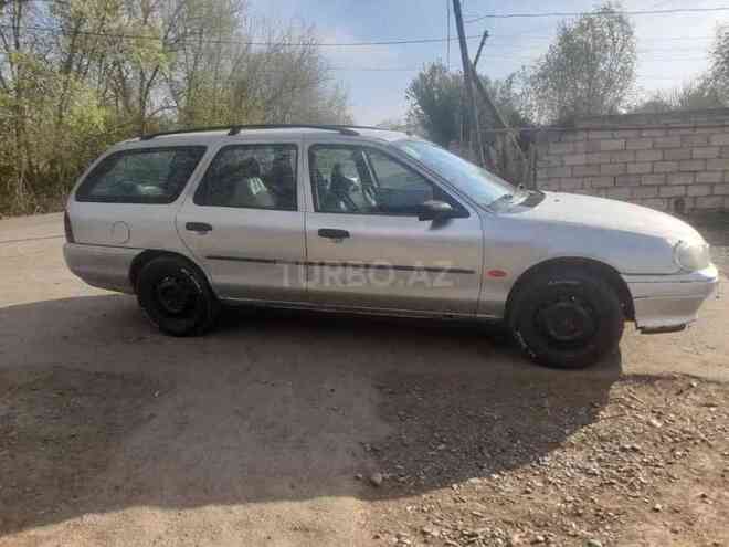 Ford Mondeo 1999, 456,785 km - 1.8 l - İmişli